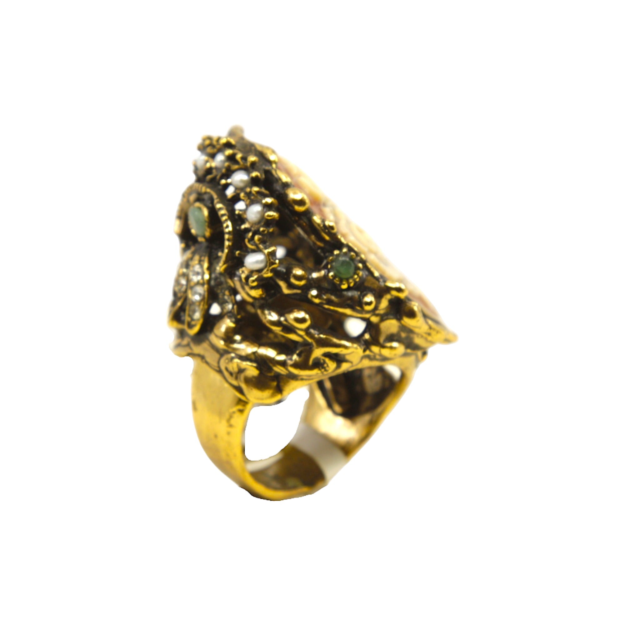 CAMMEO RING