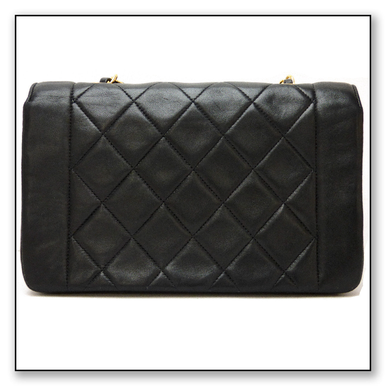 Bolso de hombro con solapa acolchada vintage de Chanel