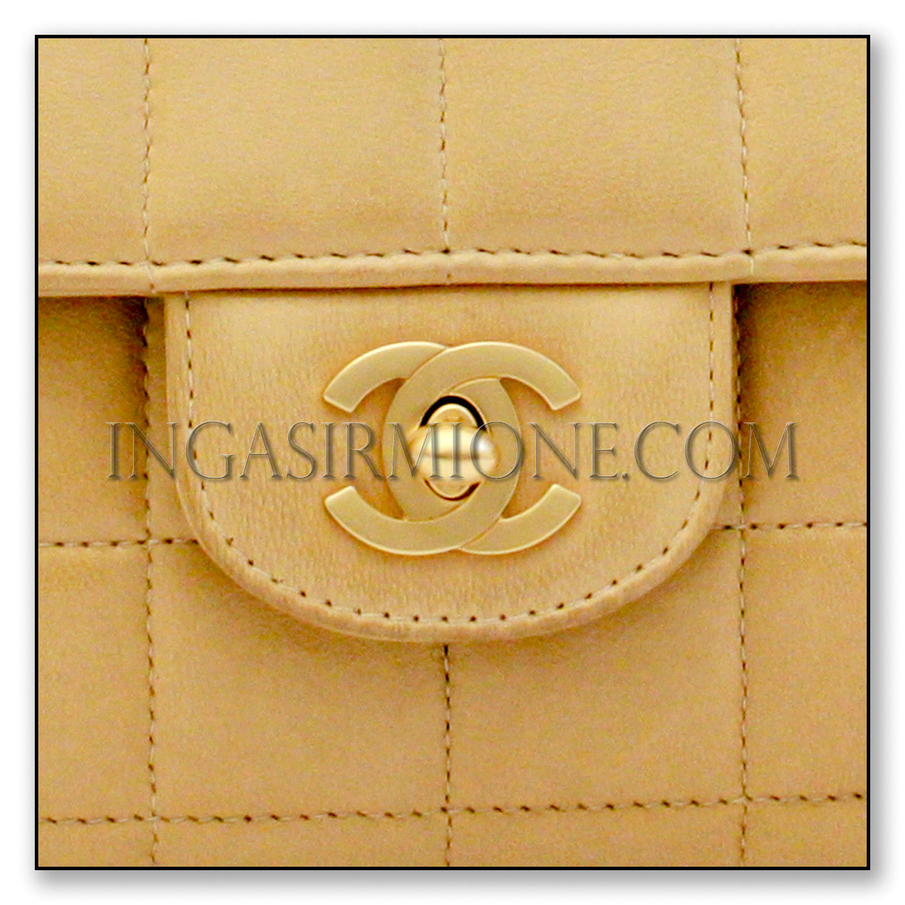 CHANEL Chocolate Bar Flap bag