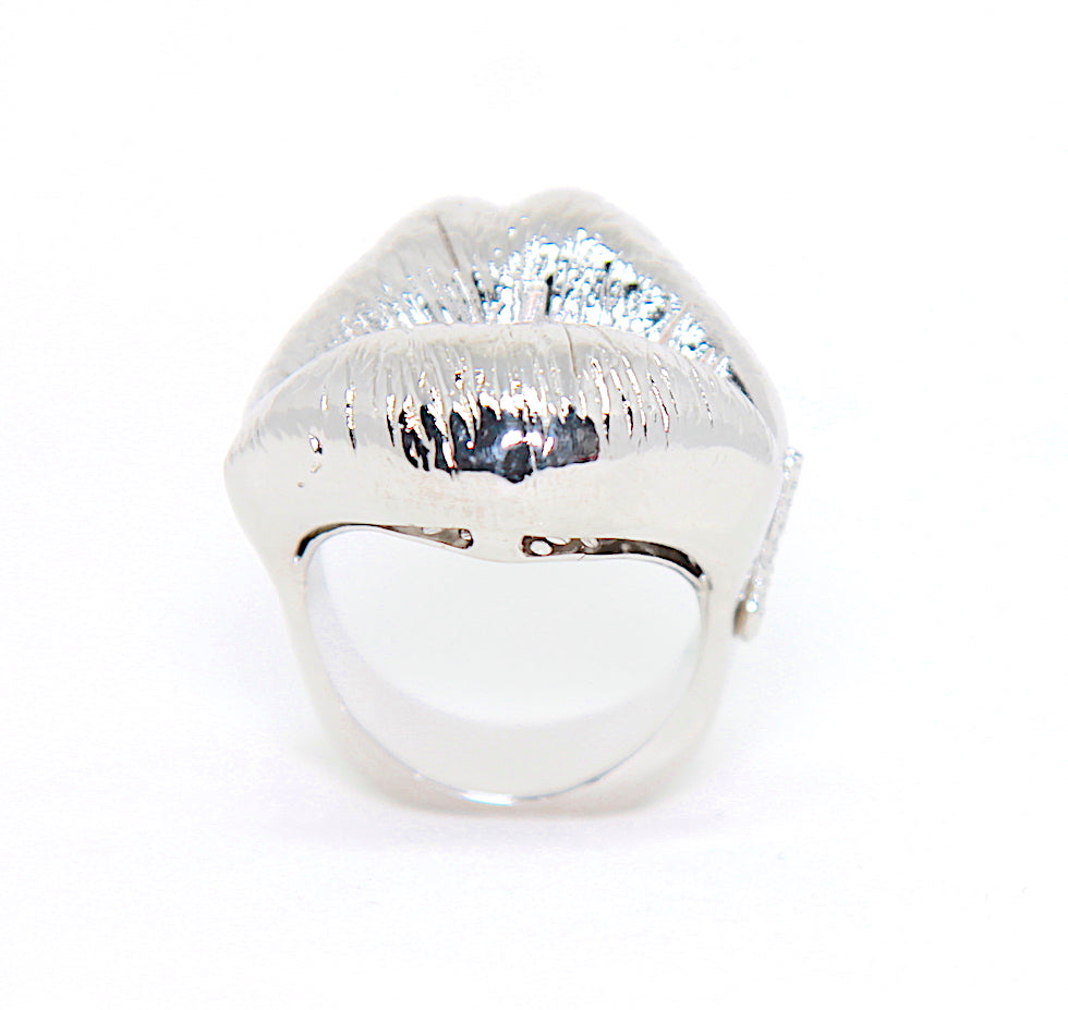 KISS RING SILVER